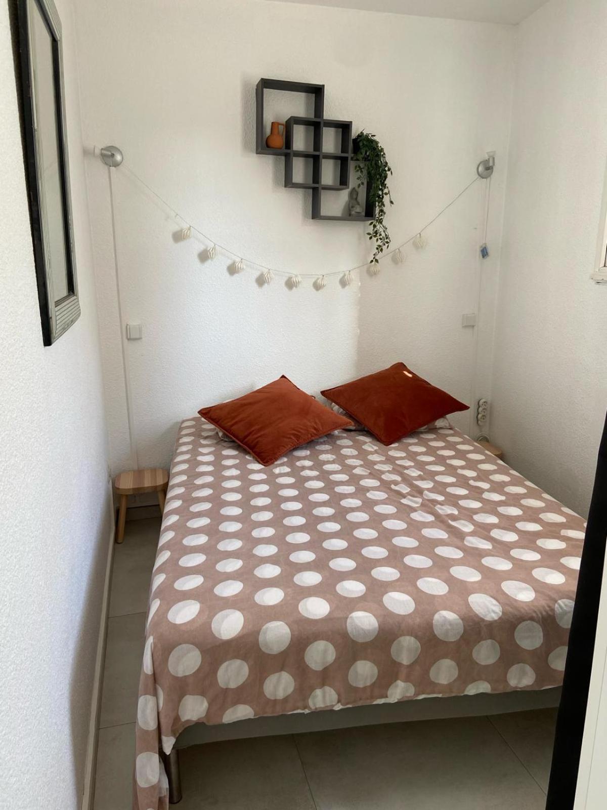 La Terrasse Bandolaise Tout A Pied, Wifi, Clim, Parking Exterior foto